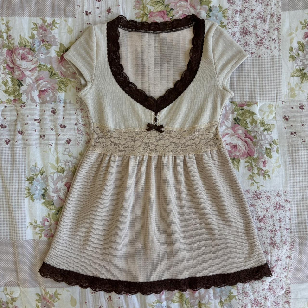 pale lavender capsleeve babydoll
