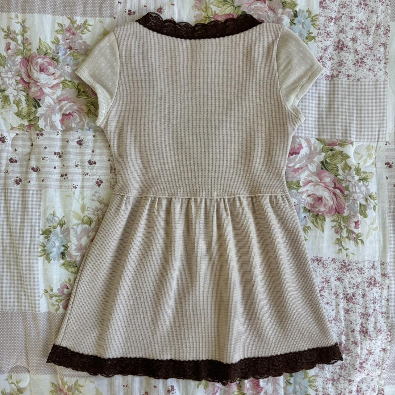 pale lavender capsleeve babydoll